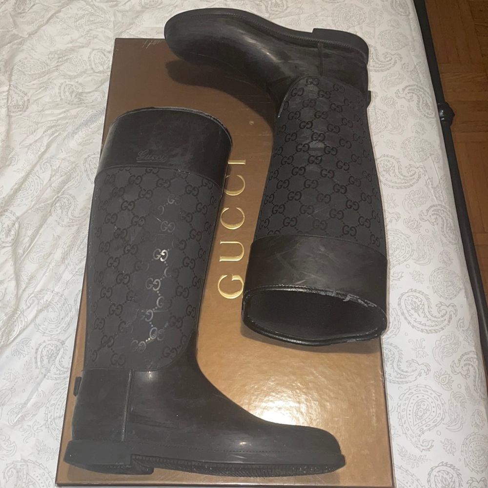 Gucci women rain boots